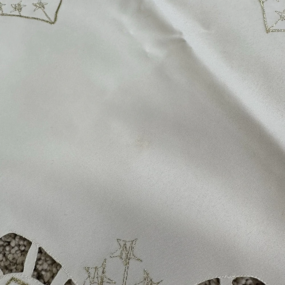Lot Vintage Christmas Cutwork Embroidered Tablecloth Runner Placemats Poinsettia